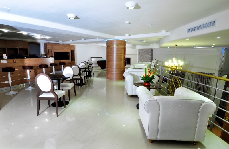 Bar AKABA lounge